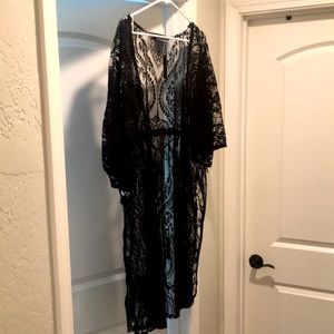 Black lace cover up/robe